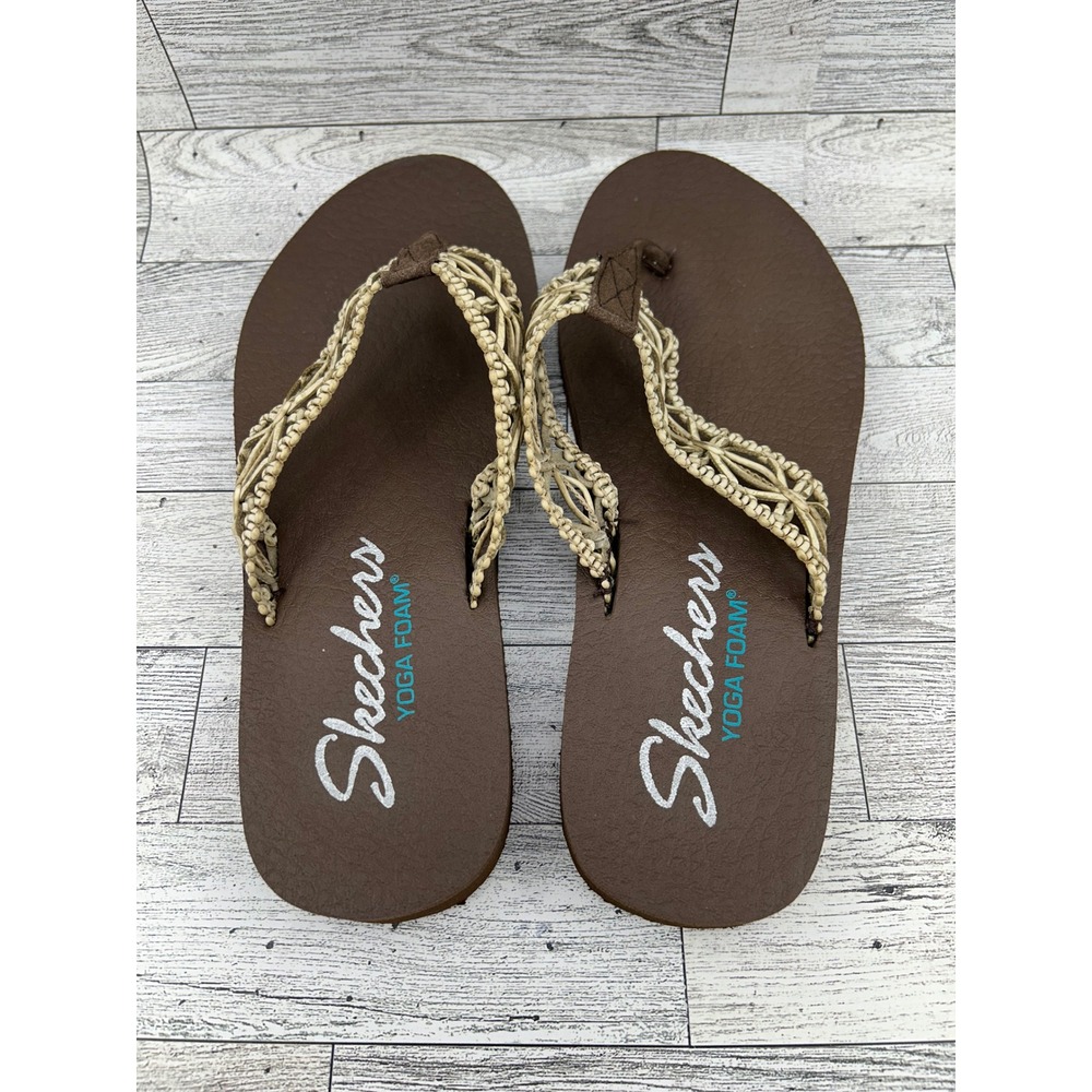 Skechers Women's Brown Thong‎ Sandals with Beaded Flower Detail - Picture 11 of 14